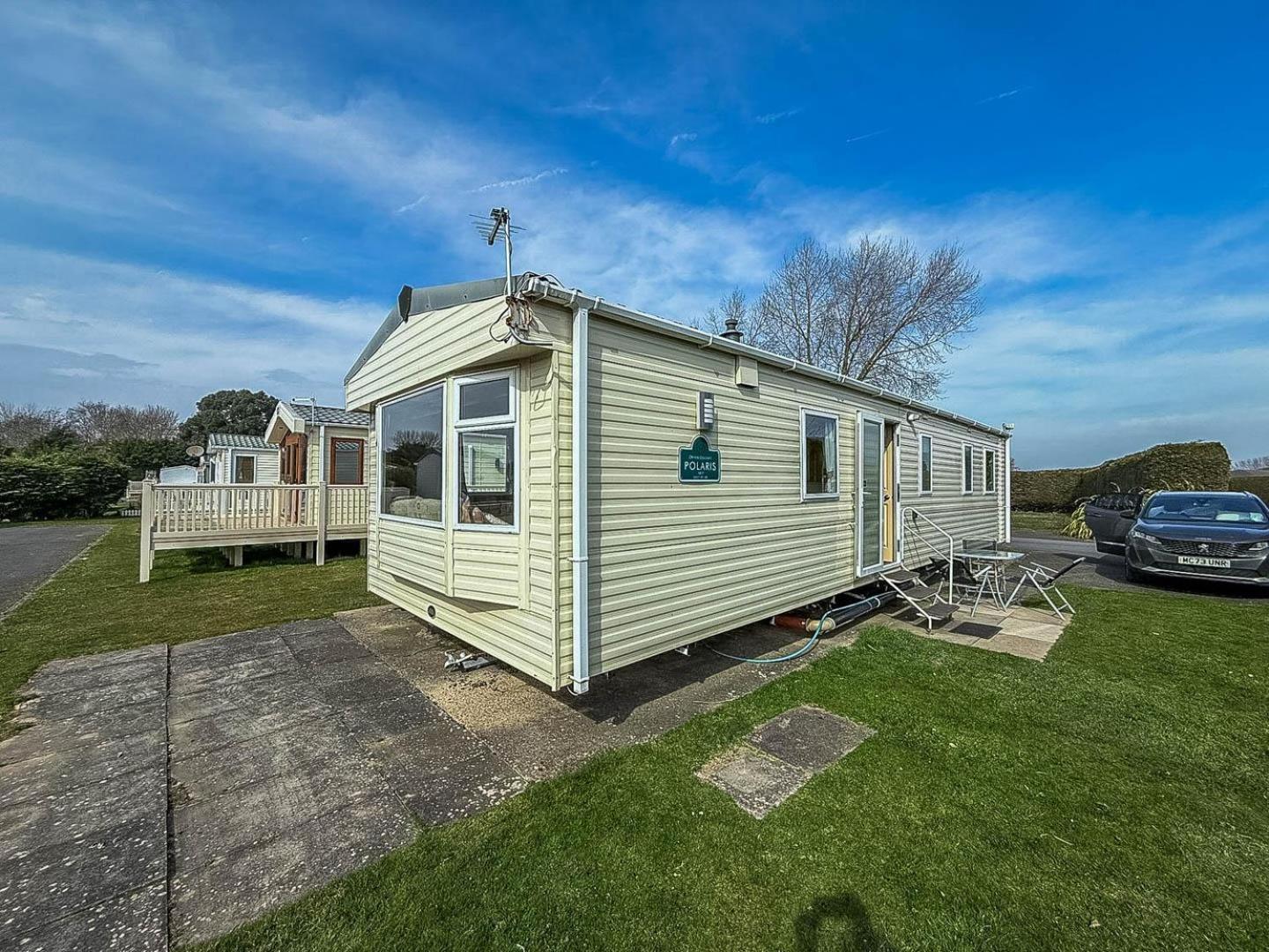 Spacious 8 Berth Caravan At Southview Holiday Park Near Skegness Ref 33018Ml エクステリア 写真